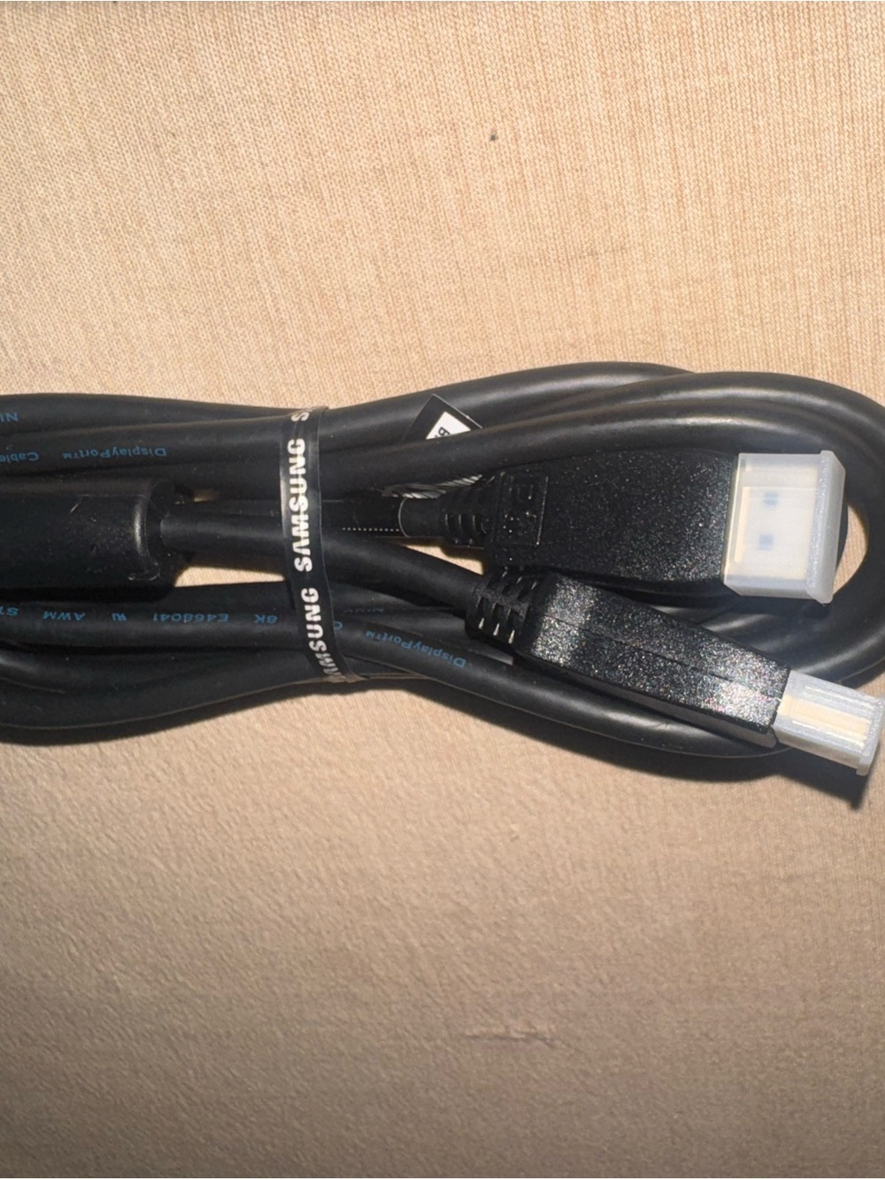 Samsung Black DisplayPort Power/Data Cable